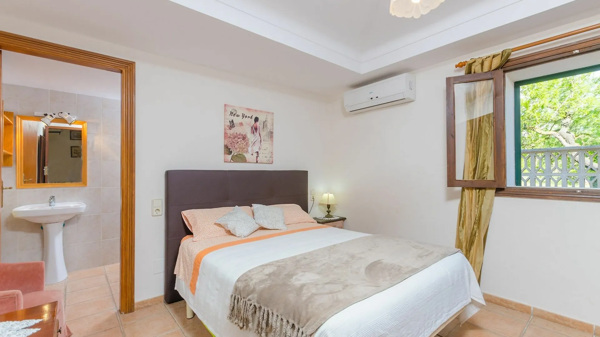Can Antich Lloseta Villa